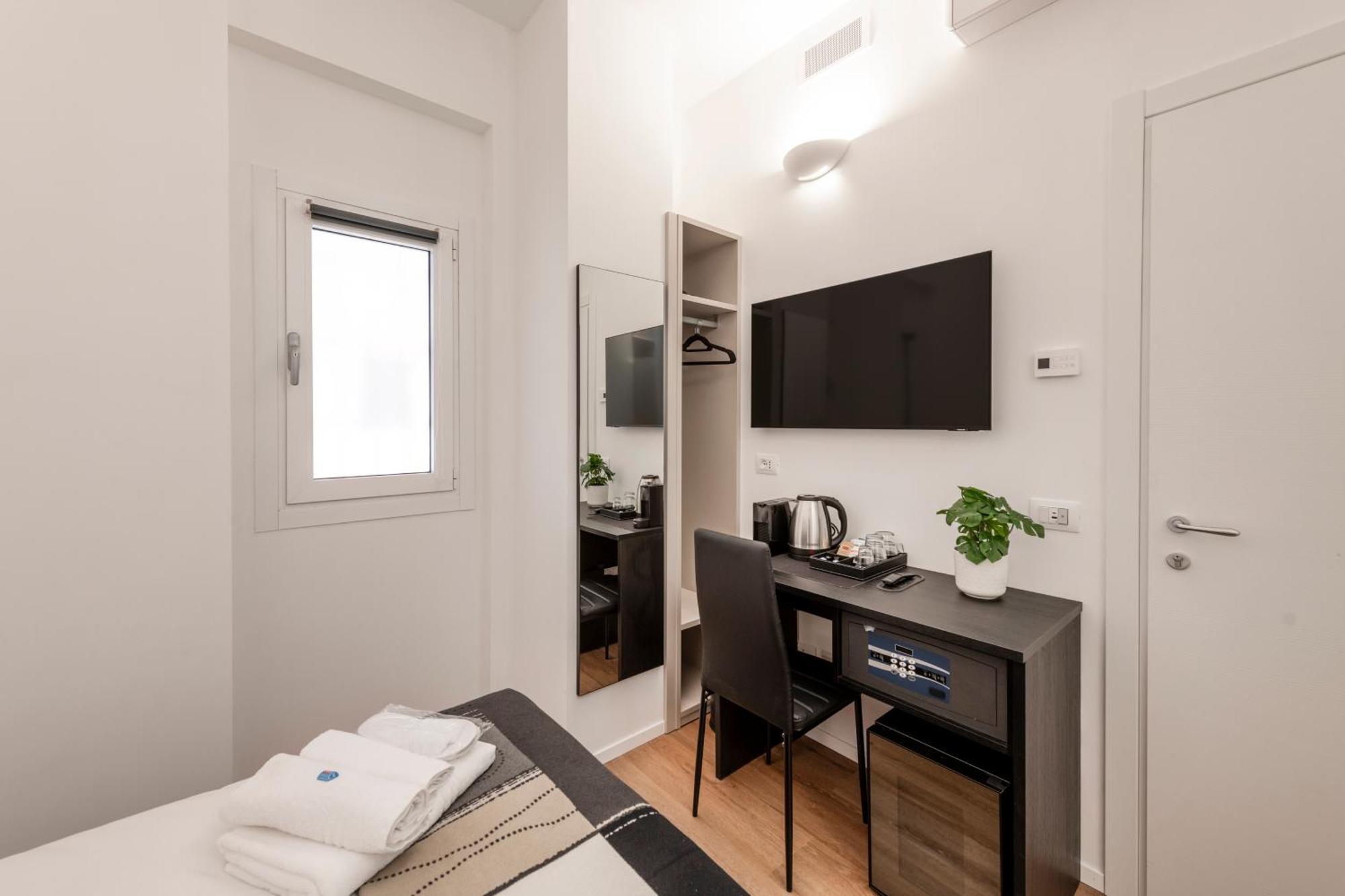 Bnbutler - Inbrera - Giulianova, 1 Guest house Milan